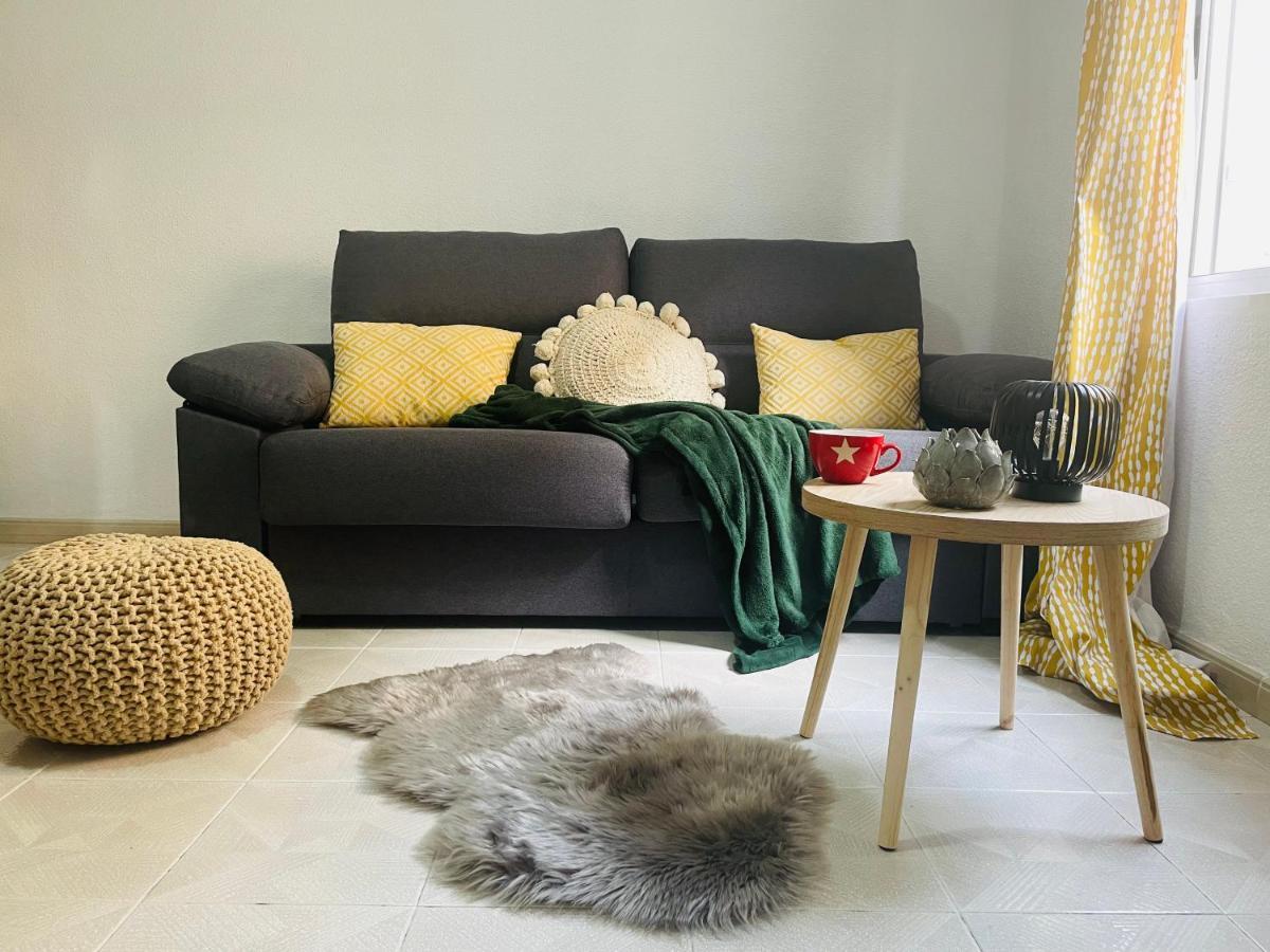Cozy 2-Bedroom Serviced Apartment With Netflix Sagunto Exterior foto