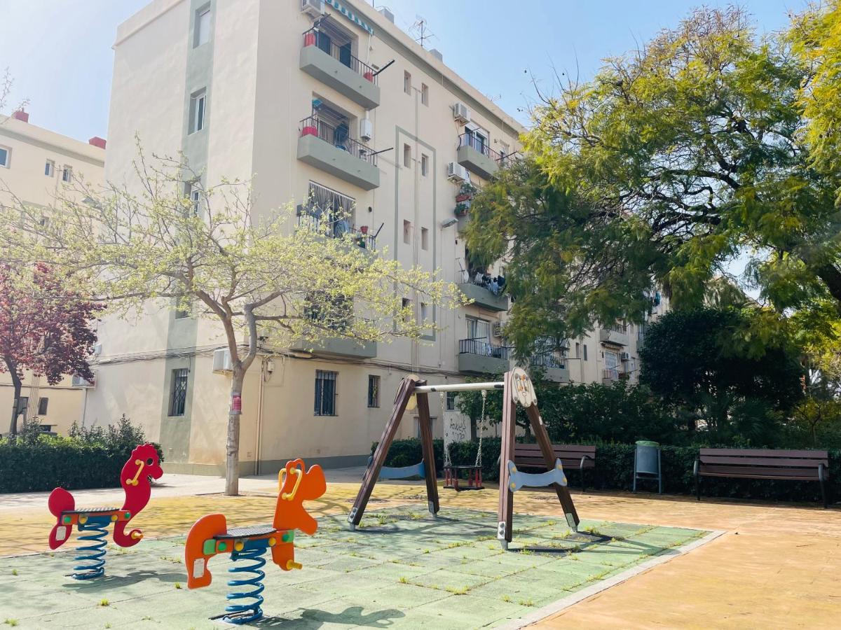 Cozy 2-Bedroom Serviced Apartment With Netflix Sagunto Exterior foto