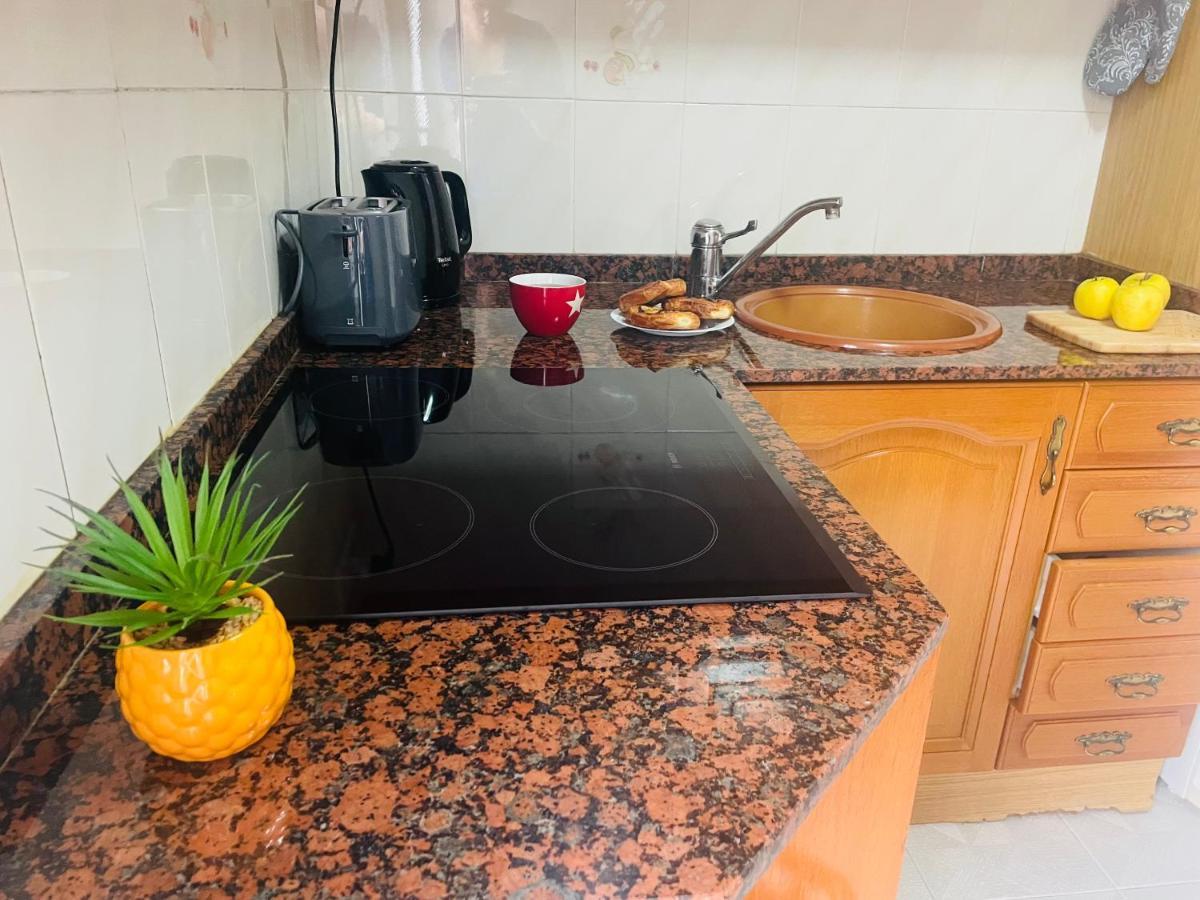 Cozy 2-Bedroom Serviced Apartment With Netflix Sagunto Exterior foto