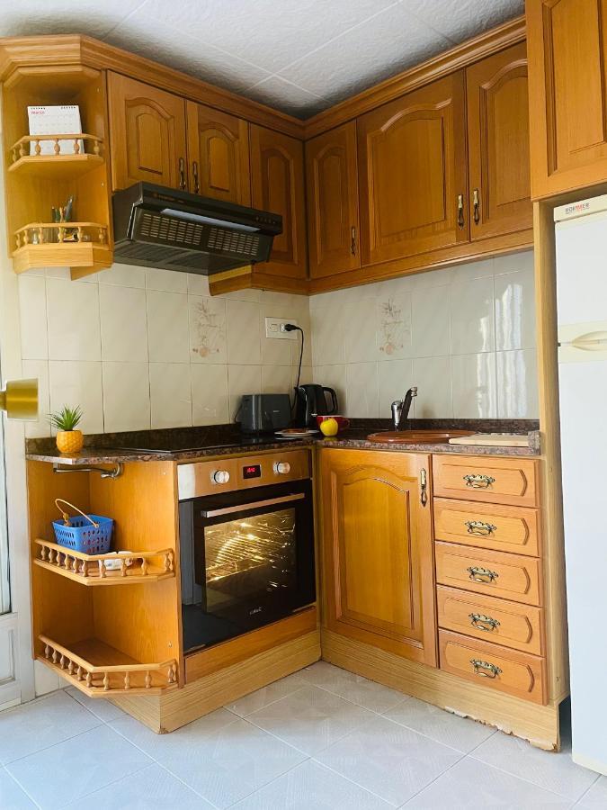 Cozy 2-Bedroom Serviced Apartment With Netflix Sagunto Exterior foto
